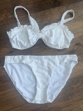 Minnow White Eyelet Ruffle Bikini Set Size L Retail: $220